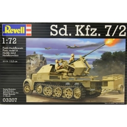 Plastikový model Revell Sd.Kfz. 7/2, 03207