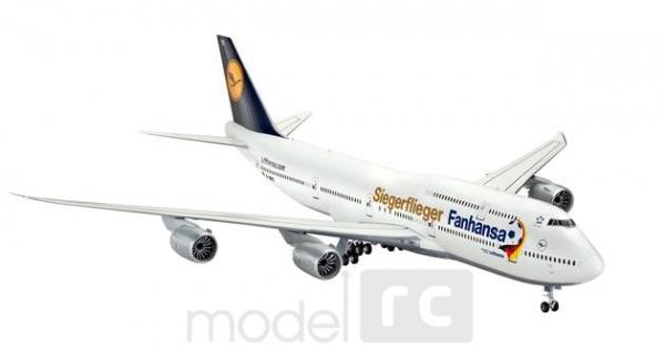 Plastový model Revell Boeing 747-8 Lufthansa Fanhansa Siegerflieger, 01111