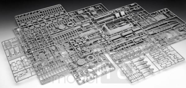 Revell Sd.Kfz. 251/1 Ausf. B Stuka zu Fuß 1/35, 03248