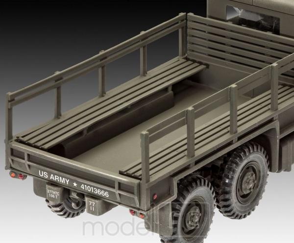 Plastikový model Revell M34 Tactical Truck & Off Road Vehicle 1/35, 03260