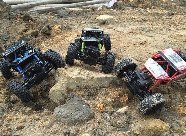 RC auto na ovládanie NQD Rock Crawler 4WD 1/18 2.4Ghz červené